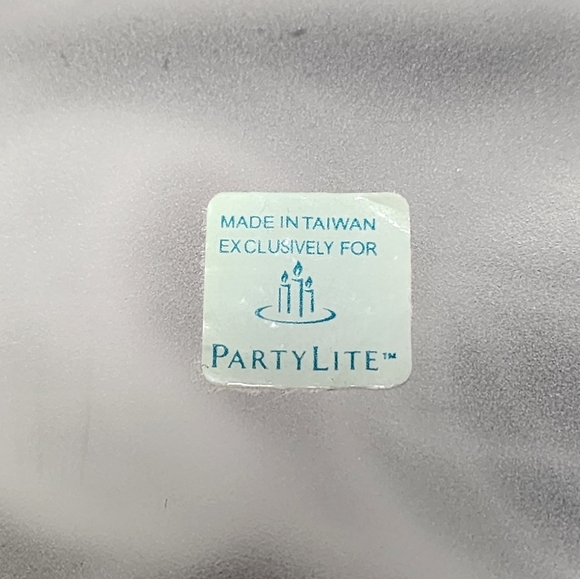 PartyLite Frosted Glass Tealite Candle Holder - Picture 13 of 15